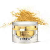 Texture of Gold Shining Mask – luminous gold-infused gel mask
