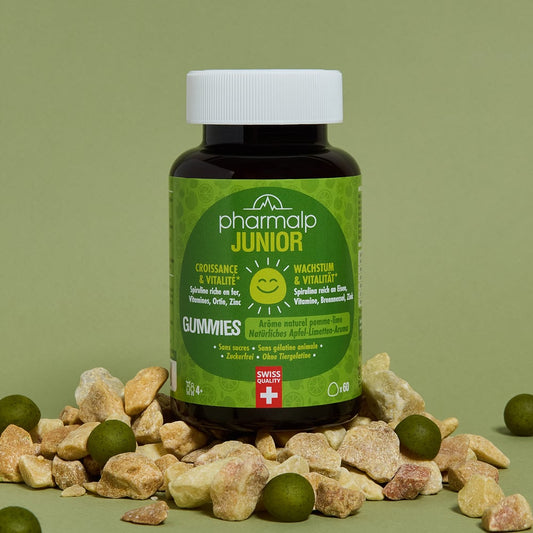 Bottle of Pharmalp JUNIOR Gummies – iron-rich spirulina & nettle extract for kids