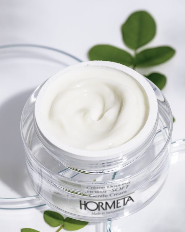 Cream texture – hydrating, comforting formula