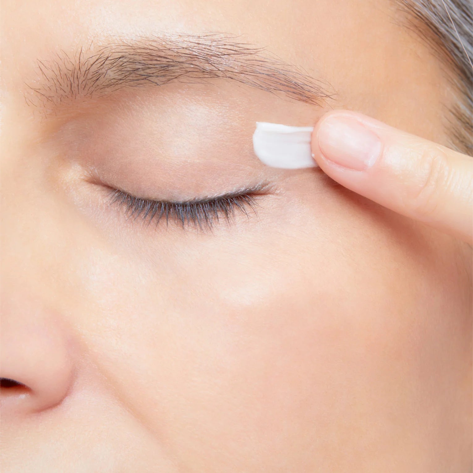 Eye area revitalizing cream – CellLift by Cellcosmet