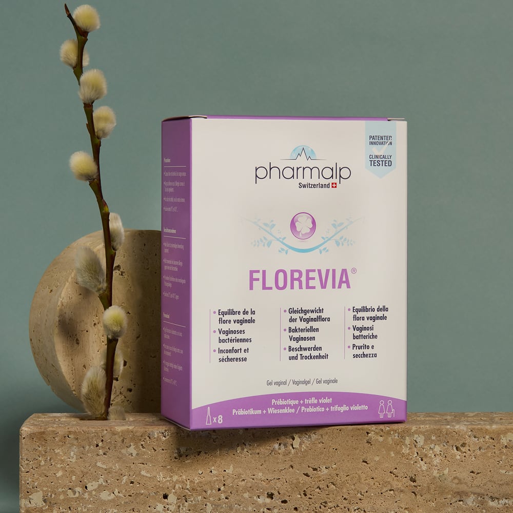 Single tube of Pharmalp FLOREVIA® – user applying at night for vaginal health