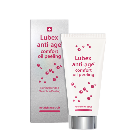 Texture of Lubex anti-age Comfort Oil Peeling – rich oil scrub revealing micro-beads for gentle exfoliation
