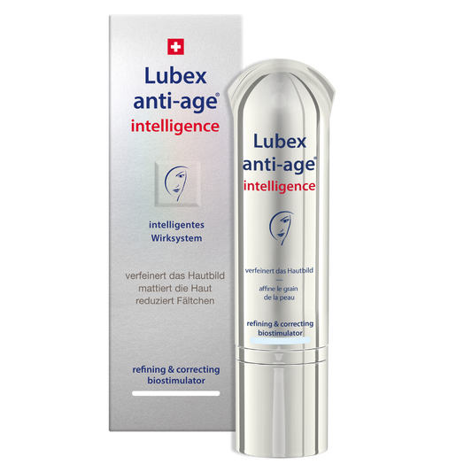 Texture of Lubex anti-age Intelligence – lightweight gel-serum with peptide & HAF for correction and renewal