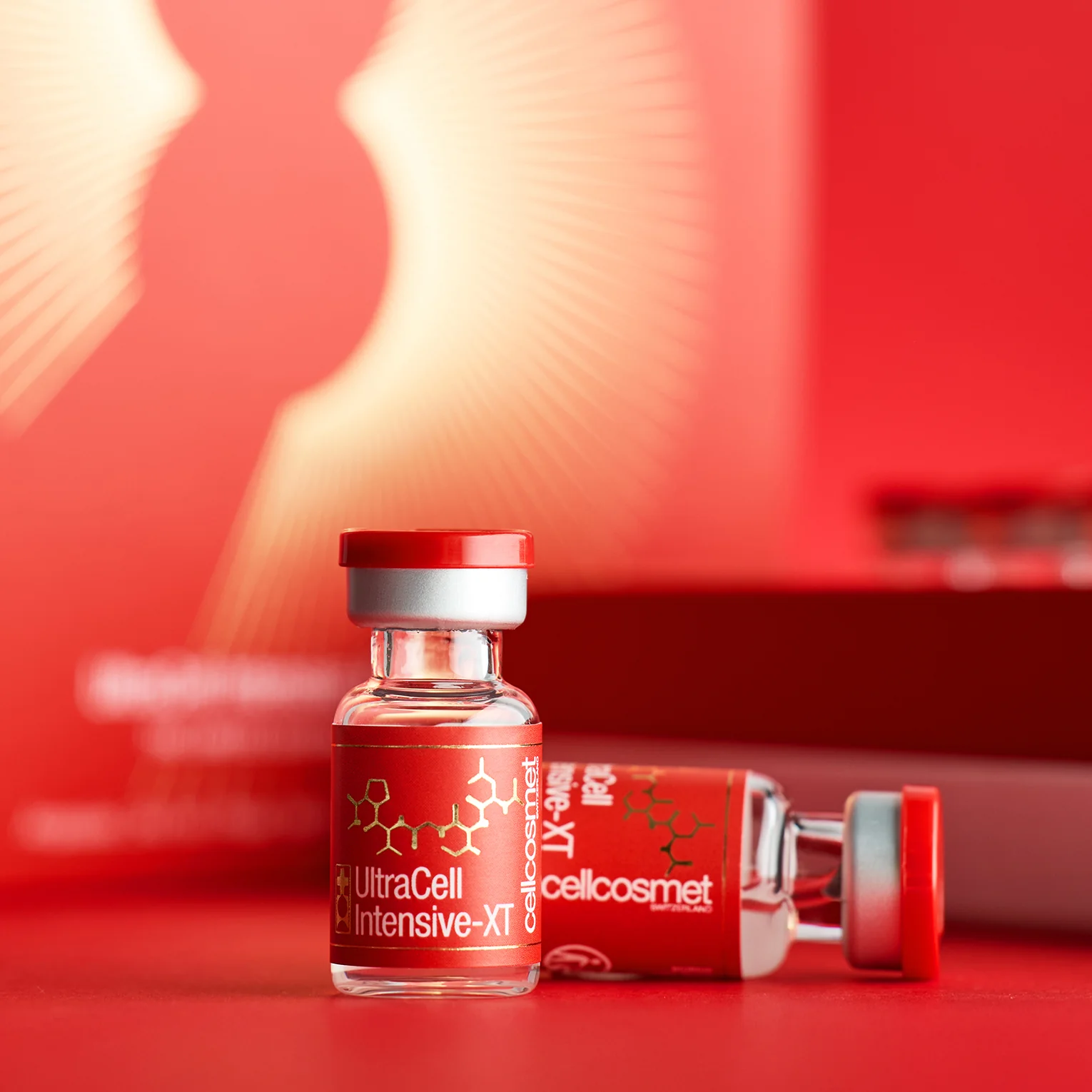 Cellcosmet - Ultra Cell Intensive XT – 24 Single-Dose Vials (Limited Edition) Secondary image