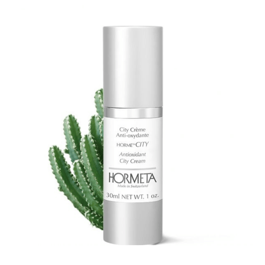 Texture of Antioxidant City Cream – rich, protective formula for city skin